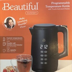 Beautiful kitchenware, programmable, temperature tea kettle